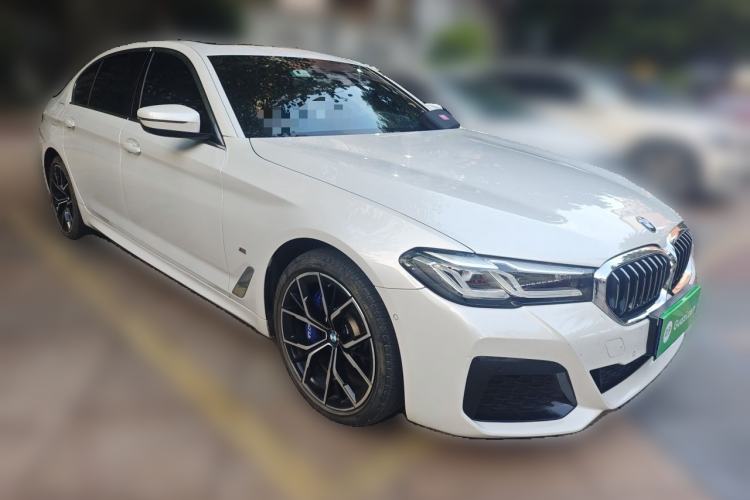 Used BMW 5 Series 2021 530Li Luxury Edition M Sport Package Front Right 45 Deg