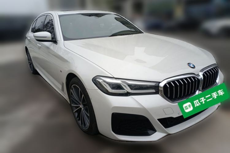 Used BMW 5 Series 2021 530Li Leading Model M Sport Package Front Right 45 Deg