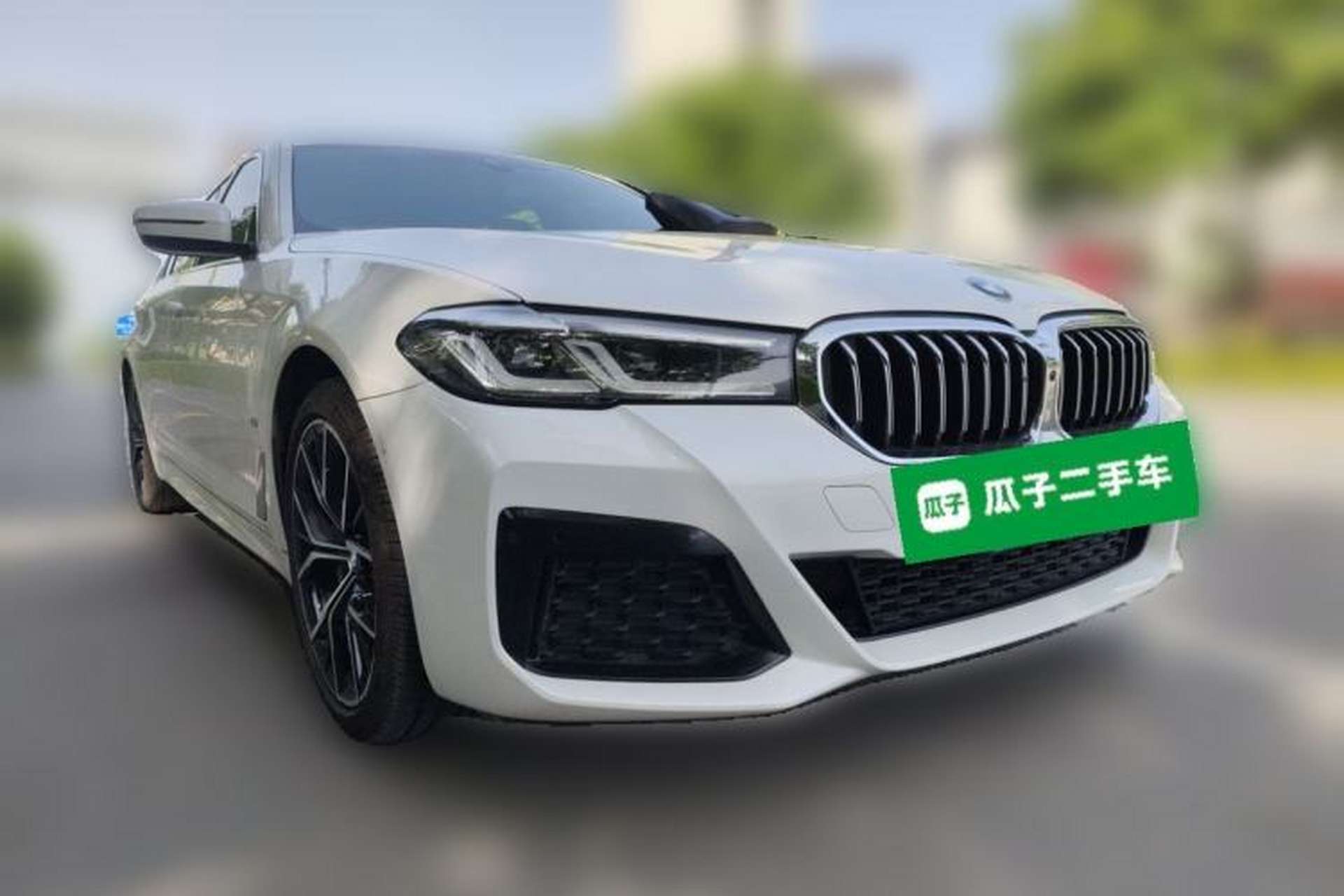 Used BMW 5 Series 2021 530Li Luxury Edition M Sport Package Front Right 45 Deg