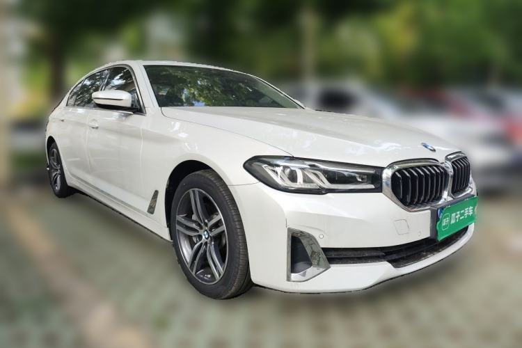 Used BMW 5 Series 2021 Restyled 530Li Leading Edition Luxury Package Front Right 45 Deg
