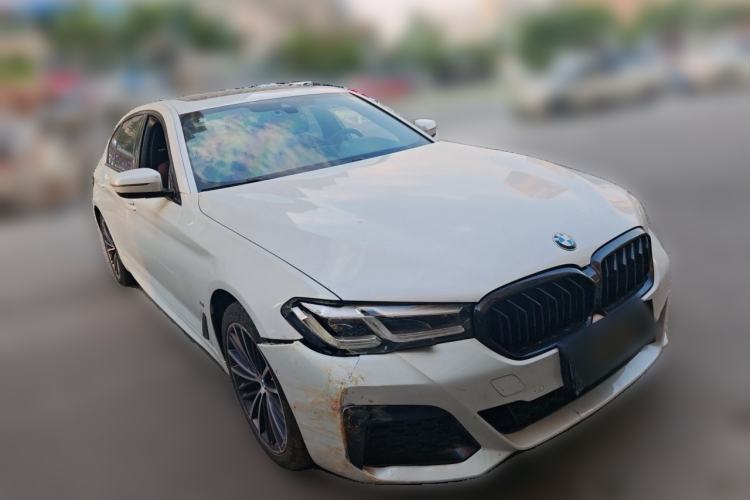Used BMW 5 Series 2021 530Li Leading Model M Sport Package Front Right 45 Deg