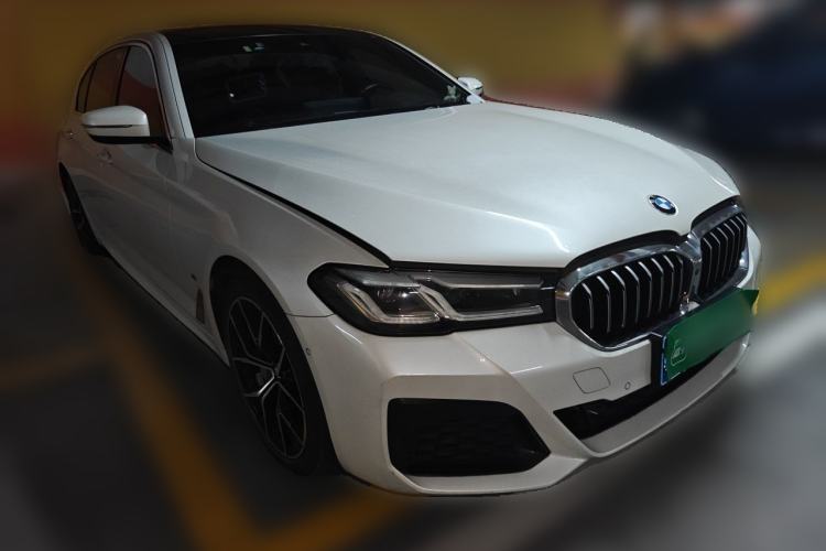 Used BMW 5 Series 2021 530Li Luxury Edition M Sport Package Front Right 45 Deg