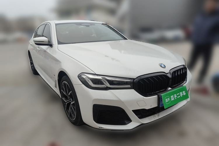 Used BMW 5 Series 2021 Restyled 530Li Luxury Edition M Sport Package Front Right 45 Deg