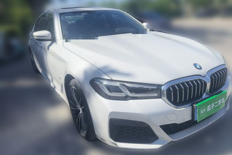 Used BMW 5 Series 2021 530Li Leading Model M Sport Package Front Right 45 Deg