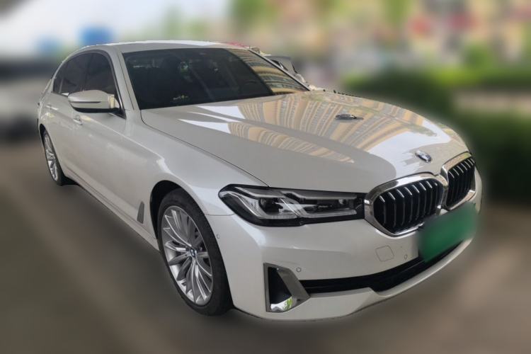 Used BMW 5 Series 2021 530Li Luxury Edition Premium Package Front Right 45 Deg