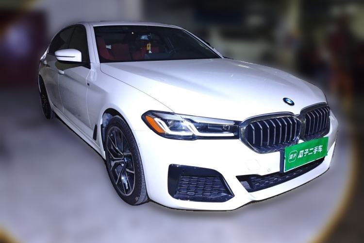 Used BMW 5 Series 2021 530Li Luxury Edition M Sport Package Front Right 45 Deg