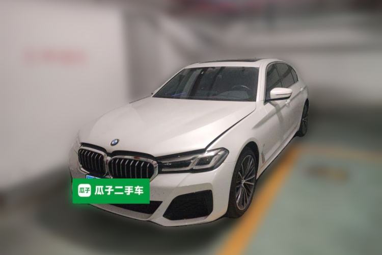 Used BMW 5 Series 2021 530Li Leading Model M Sport Package Front Right 45 Deg