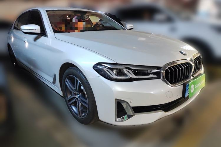 Used BMW 5 Series 2021 Restyled 530Li Leading Edition Luxury Package Front Right 45 Deg