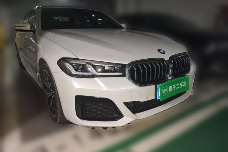 Used BMW 5 Series 2021 530Li Luxury Edition M Sport Package Front Right 45 Deg
