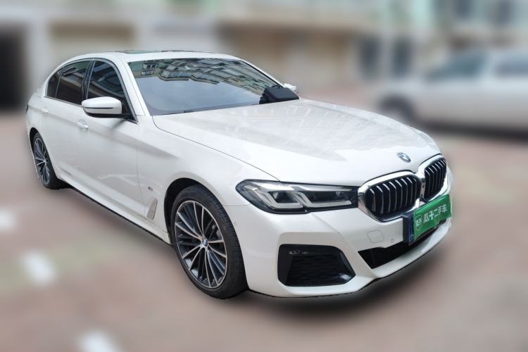 Used BMW 5 Series 2021 530Li xDrive M Sport Package Front Right 45 Deg