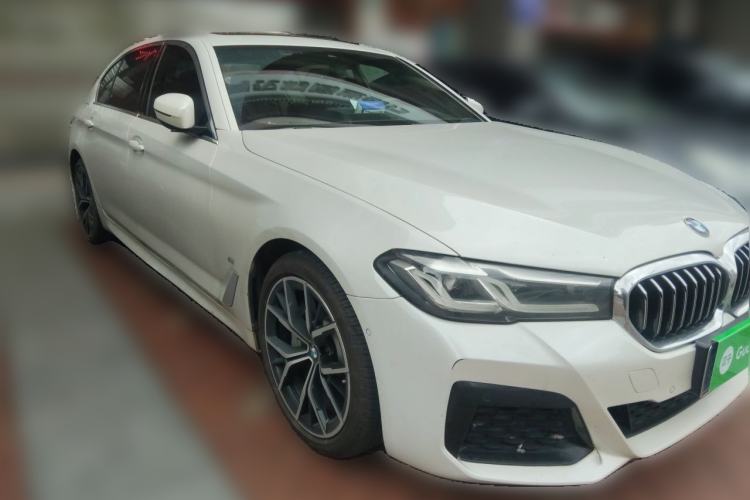 Used BMW 5 Series 2021 530Li Luxury Edition M Sport Package Front Right 45 Deg