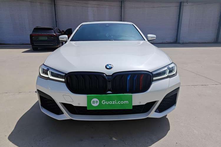 Used BMW 5 Series 2021 525Li M Sport Package Front