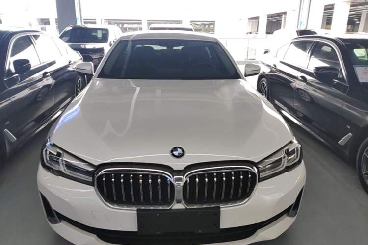 Used BMW 5 Series 2021 525Li Luxury Package Front