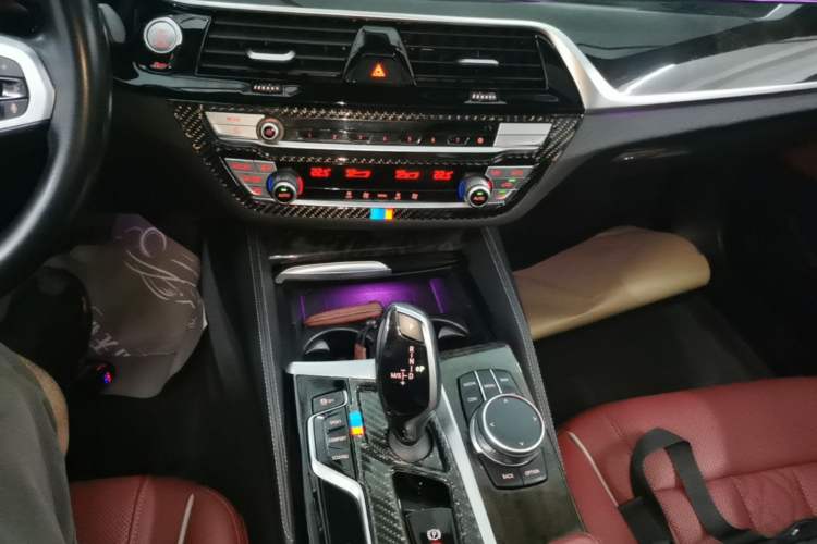 Used BMW 5 Series 2021 525Li M Sport Package Gear Lever