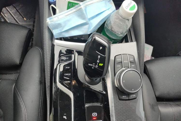 Used BMW 5 Series 2021 525i M Sport Package Gear Lever