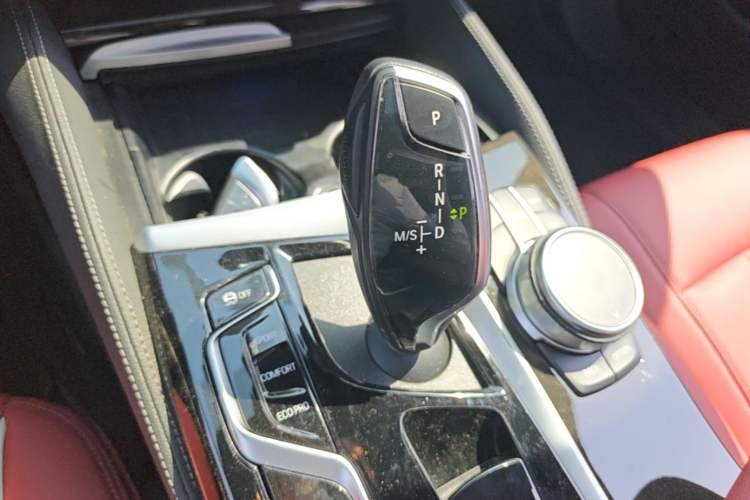 Used BMW 5 Series 2021 525Li M Sport Package Gear Lever