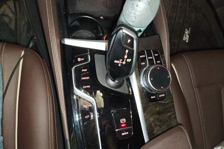 Used BMW 5 Series 2021 525Li M Sport Package Gear Lever