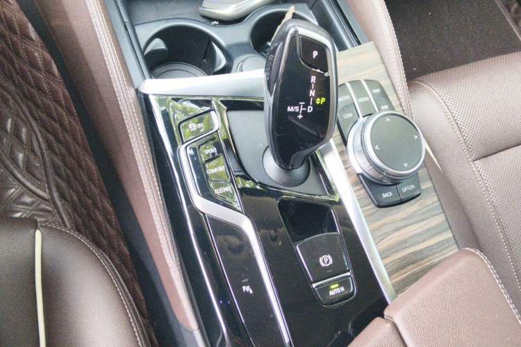 Used BMW 5 Series 2021 530Li Leading Luxury Package Gear Lever