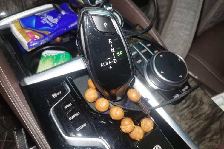 Used BMW 5 Series 2021 525Li M Sport Package Gear Lever
