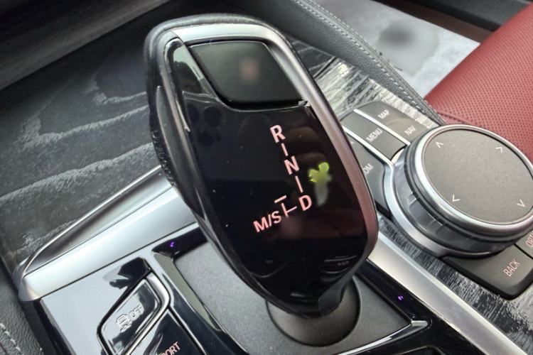 Used BMW 5 Series 2021 530Li xDrive M Sport Package Gear Lever