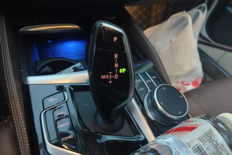 Used BMW 5 Series 2021 525Li M Sport Package Gear Lever