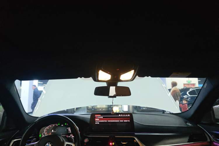 Used BMW 5 Series 2021 530i M Sport Package Headliner
