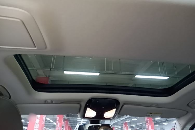 Used BMW 5 Series 2021 530Li xDrive Luxury Package Headliner
