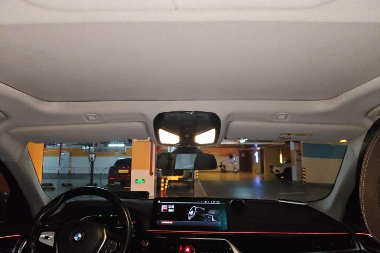 Used BMW 5 Series 2021 525Li Luxury Package Headliner