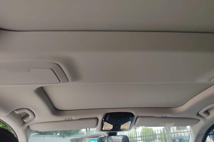 Used BMW 5 Series 2021 Restyled 530Li Leading Edition Luxury Package Headliner