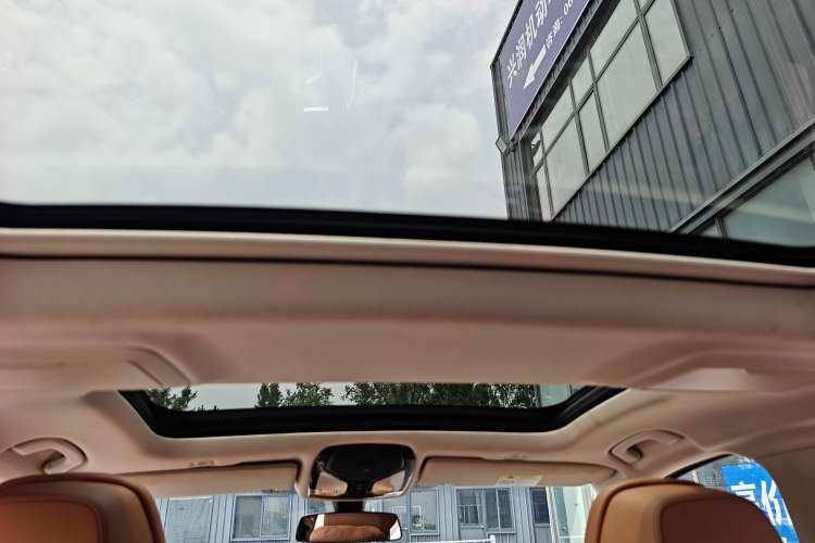 Used BMW 5 Series 2021 530Li Luxury Edition Premium Package Headliner