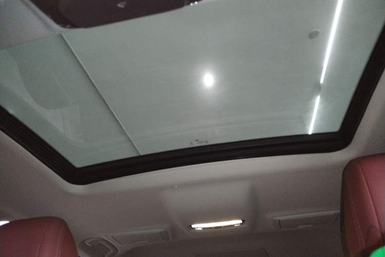 Used BMW 5 Series 2021 Updated Version 525Li Luxury Package Headliner