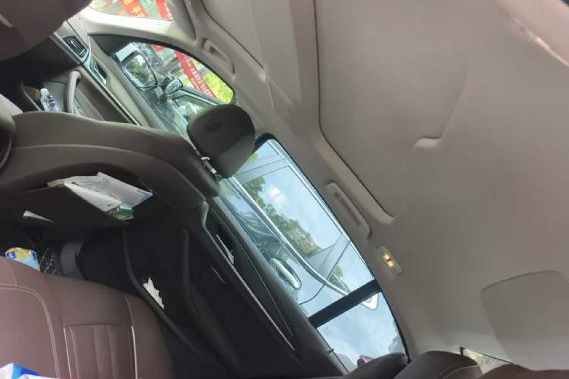 Used BMW 5 Series 2021 530Li Leading Luxury Package Headliner