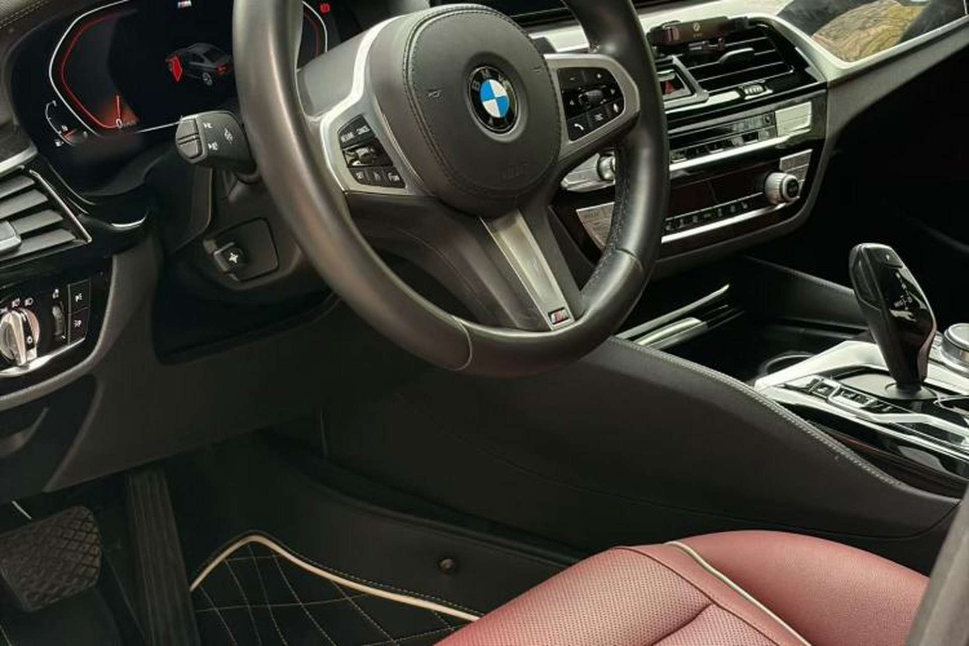 Used BMW 5 Series 2021 525Li M Sport Package Interior 1