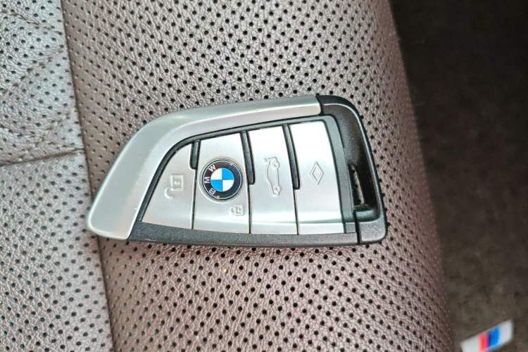 Used BMW 5 Series 2021 530Li Leading Luxury Package Interior 1