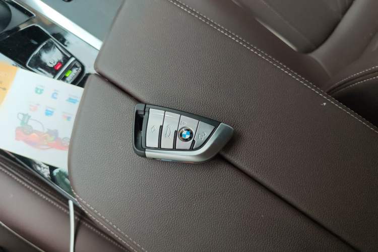 Used BMW 5 Series 2021 530Li Leading Model M Sport Package Interior 1