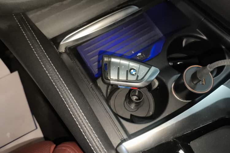 Used BMW 5 Series 2021 Restyled 530Li Luxury Edition M Sport Package Interior 1