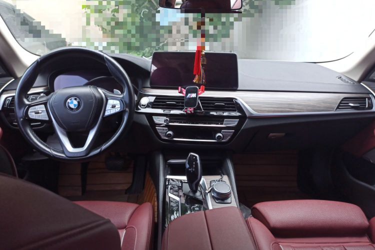 Used BMW 5 Series 2021 530Li Luxury Edition Premium Package Interior 2