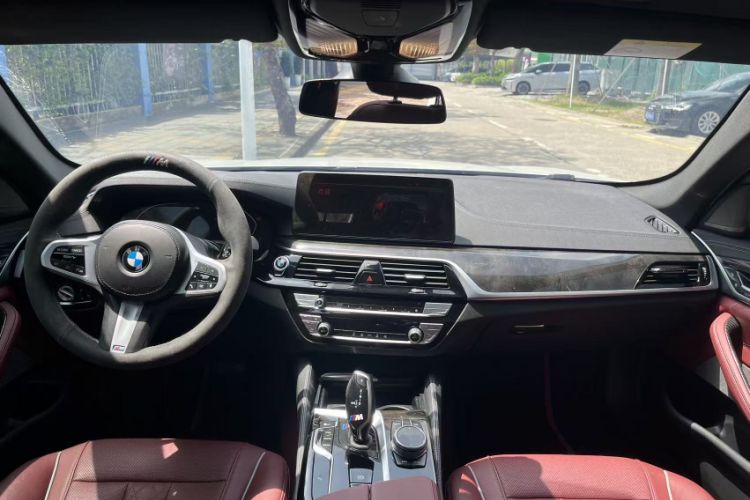 Used BMW 5 Series 2021 525Li M Sport Package Interior 2