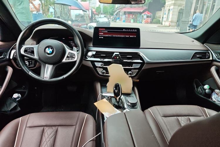 Used BMW 5 Series 2021 530Li Leading Model M Sport Package Interior 2