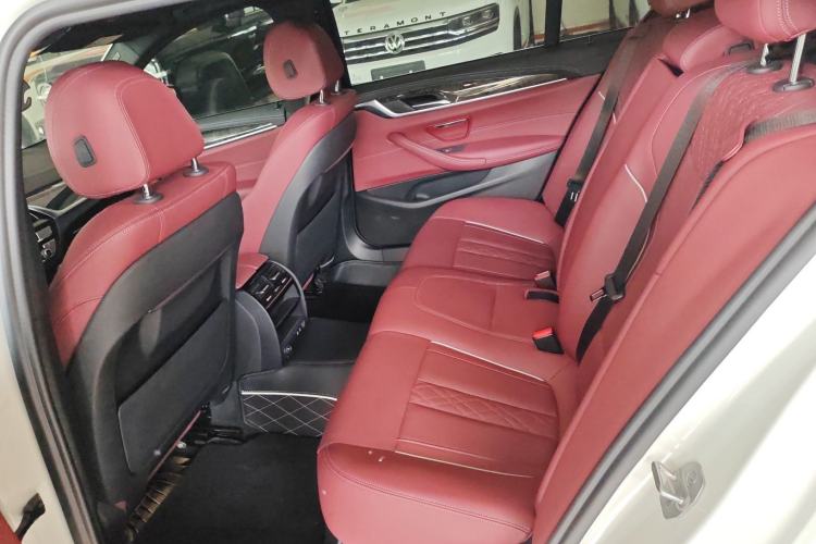 Used BMW 5 Series 2021 525Li M Sport Package Interior 3