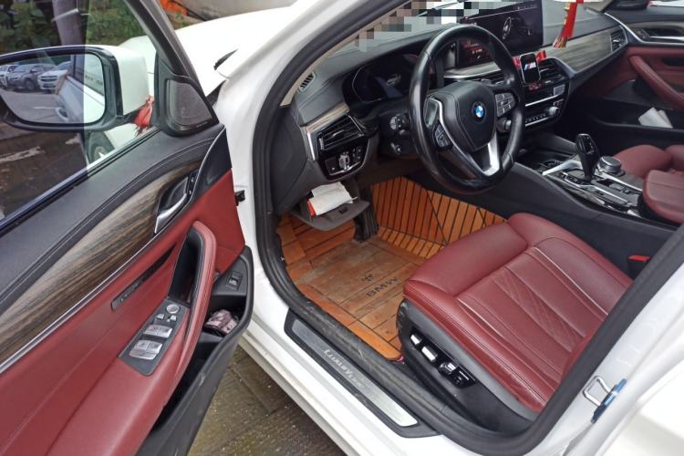 Used BMW 5 Series 2021 530Li Luxury Edition Premium Package Interior 3