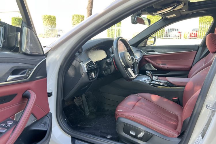 Used BMW 5 Series 2021 530Li Leading Model M Sport Package Interior 3