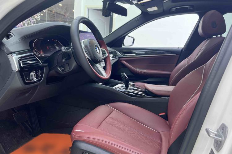 Used BMW 5 Series 2021 525Li M Sport Package Interior 5