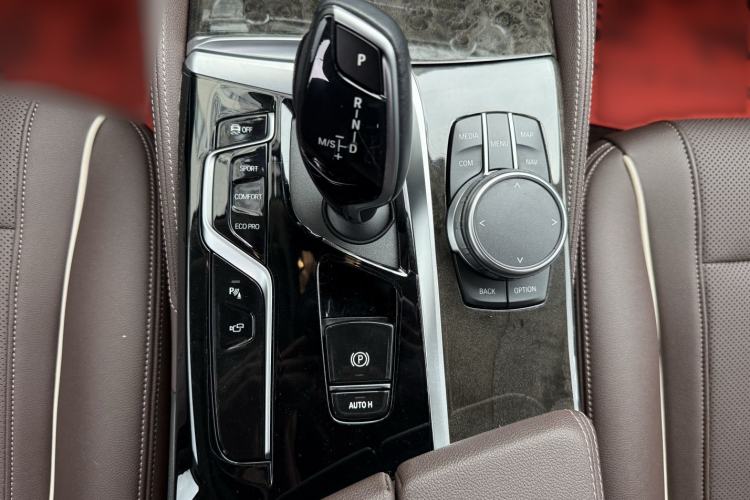 Used BMW 5 Series 2021 Updated Version 525Li Luxury Package Interior 5