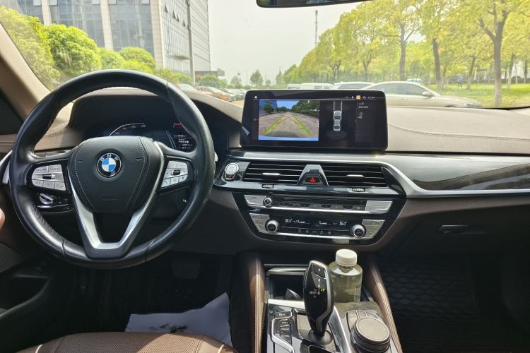 Used BMW 5 Series 2021 Updated Version 525Li Luxury Package Interior 6