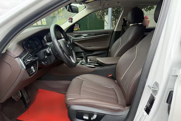 Used BMW 5 Series 2021 Updated Version 525Li Luxury Package Interior 6