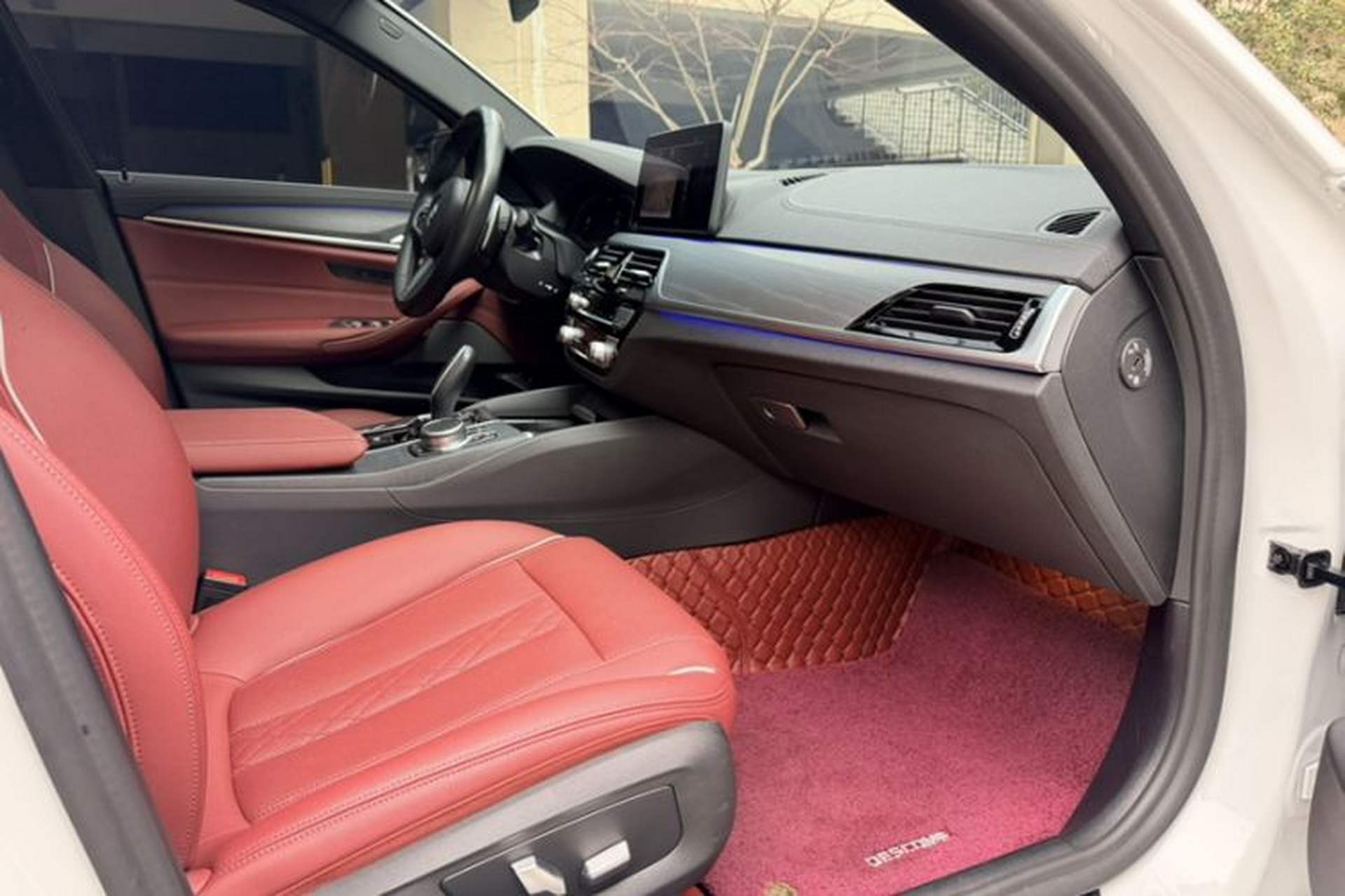 Used BMW 5 Series 2021 530Li Leading Model M Sport Package Interior 7