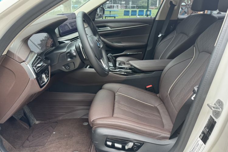 Used BMW 5 Series 2021 530Li Luxury Edition Premium Package Interior 7