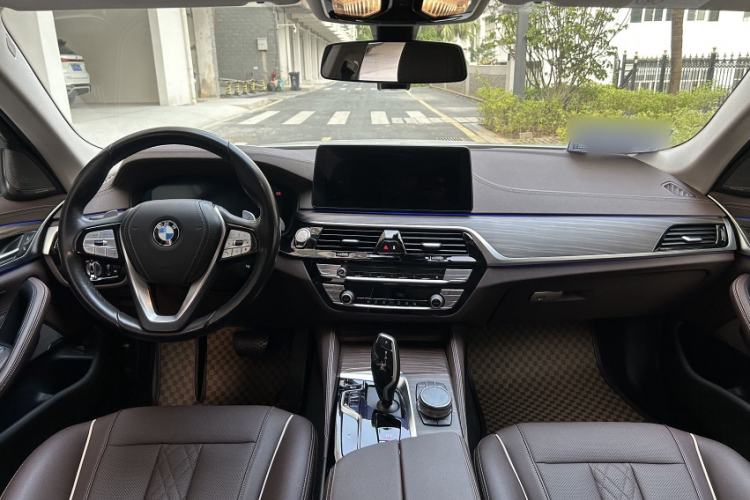 Used BMW 5 Series 2021 530Li Leading Luxury Package Interior 9