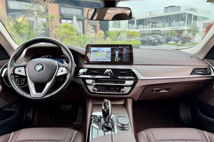 Used BMW 5 Series 2021 530Li Leading Luxury Package Interior 9